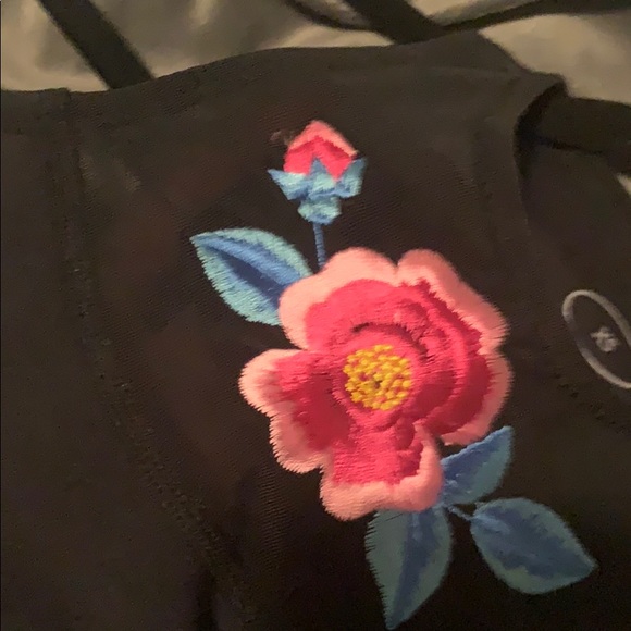 Cynthia Rowley Scuba Crop Swim Suit Top - Picture 6 of 7